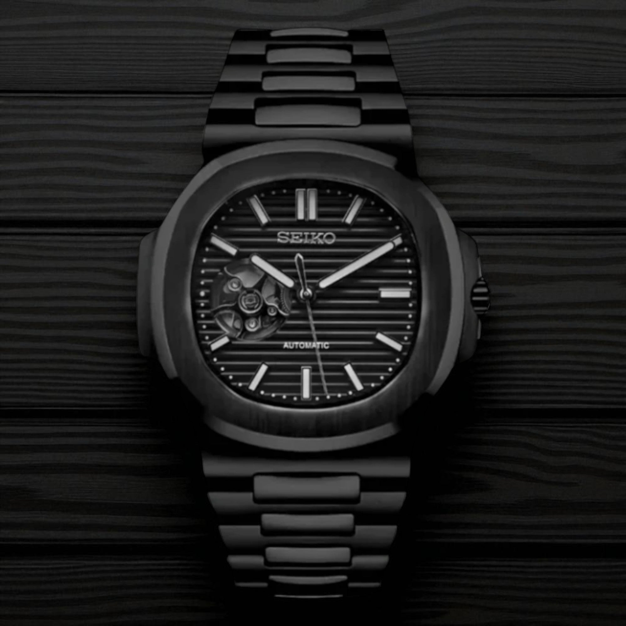 Nautilus - All Black Coeur Ouvert