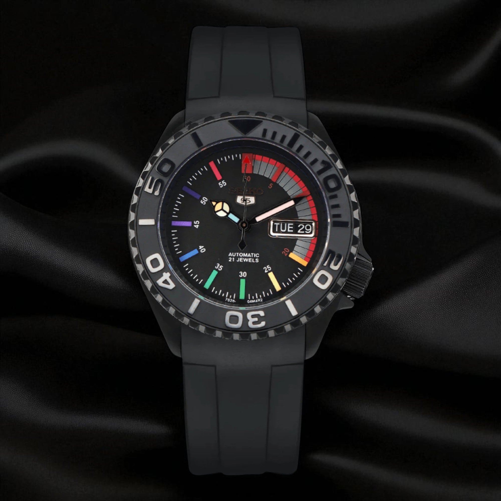 Skx - Noir Rainbow